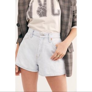 Levi’s wide leg shorts